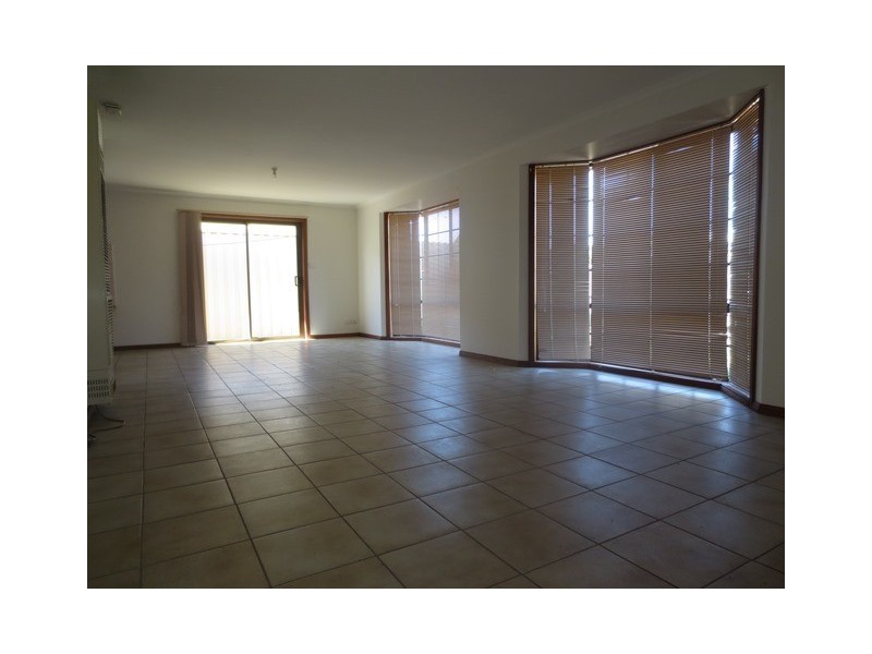 1/3 Groome Court, Altona Meadows VIC 3028