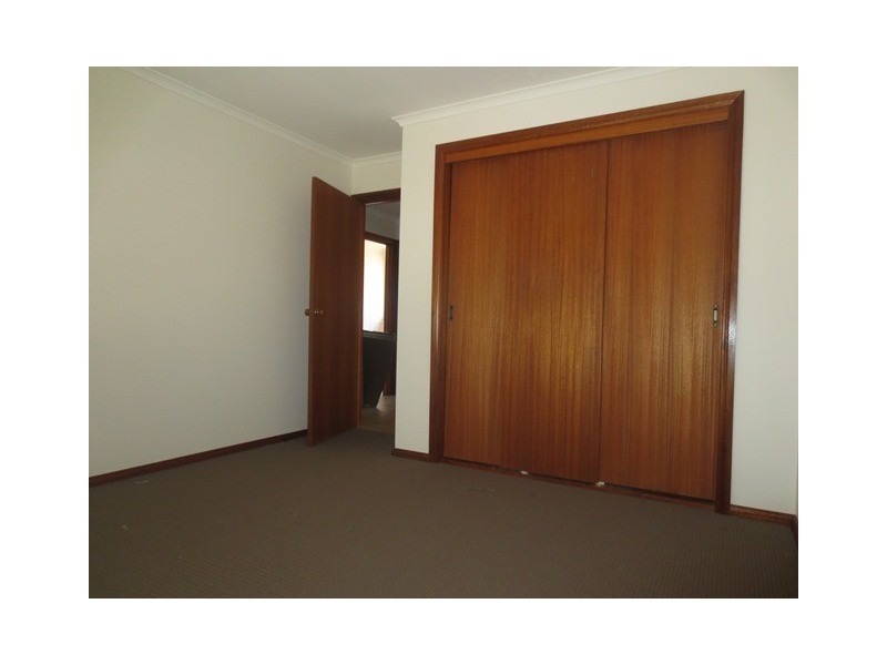 1/3 Groome Court, Altona Meadows VIC 3028