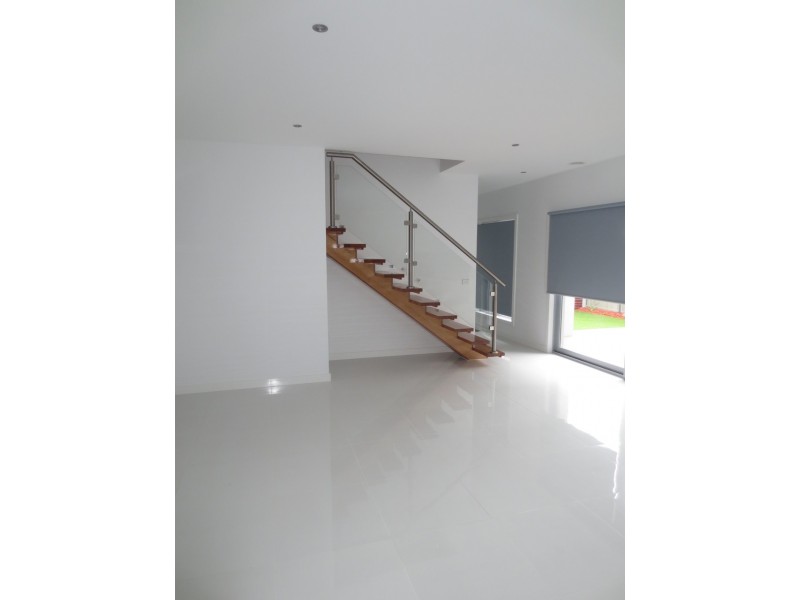 1/4 MacNeil Drive, Altona Meadows VIC 3028