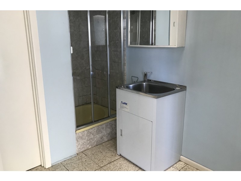 1/71 Valetta Lane, Altona VIC 3018