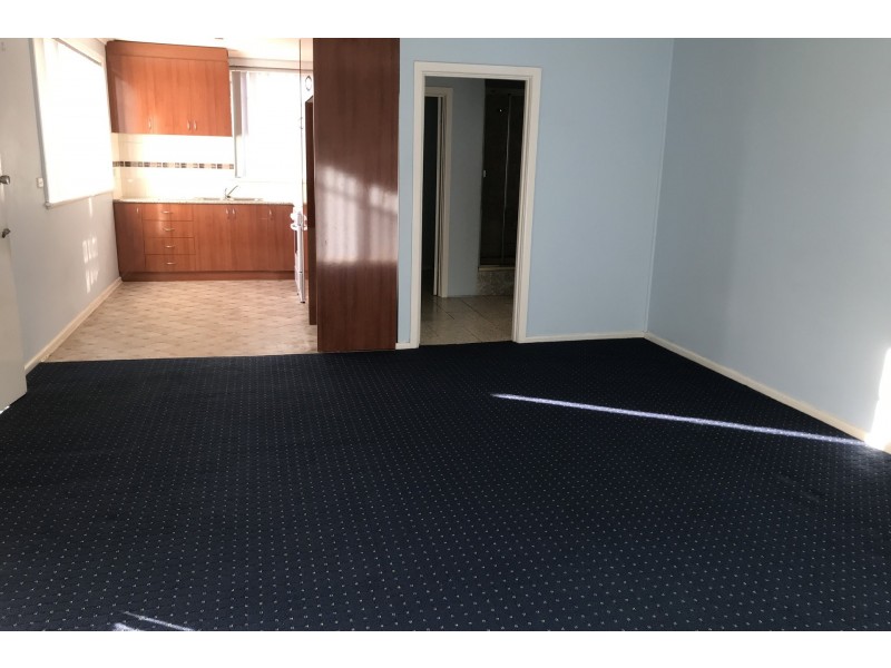 1/71 Valetta Lane, Altona VIC 3018