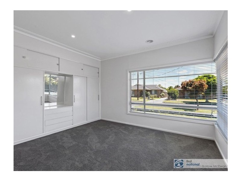 13 James Avenue, Seaholme VIC 3018