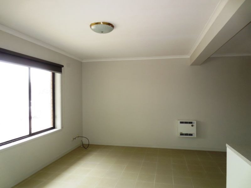 2/48 Sargood Street, Altona VIC 3018