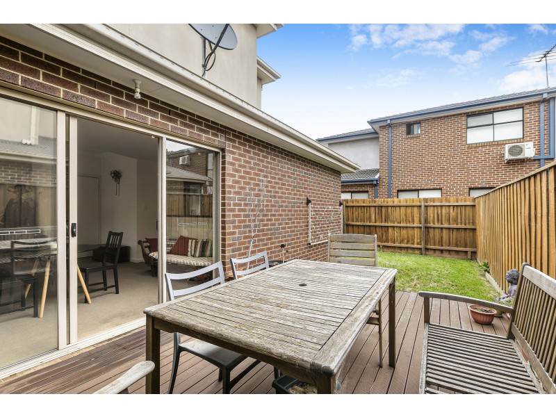 3/32 Civic Parade, Seaholme VIC 3018