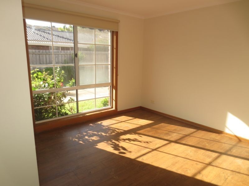 1/14 Webb Street, Altona VIC 3018