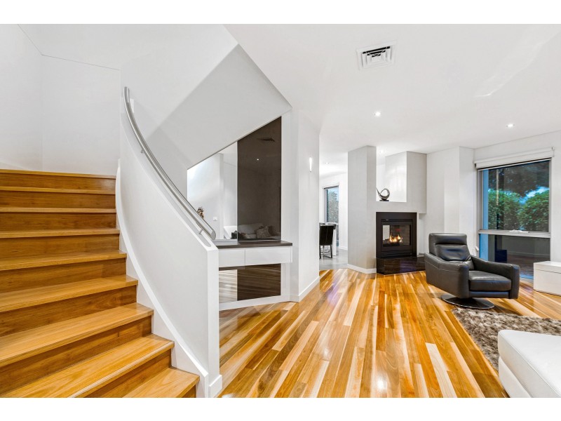 11 McBain Street, Altona VIC 3018