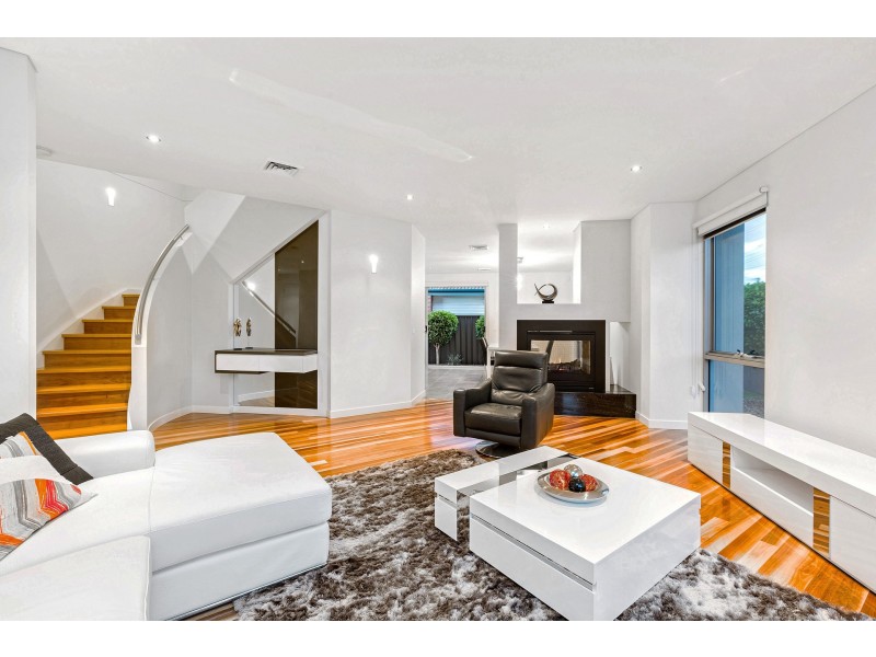 11 McBain Street, Altona VIC 3018