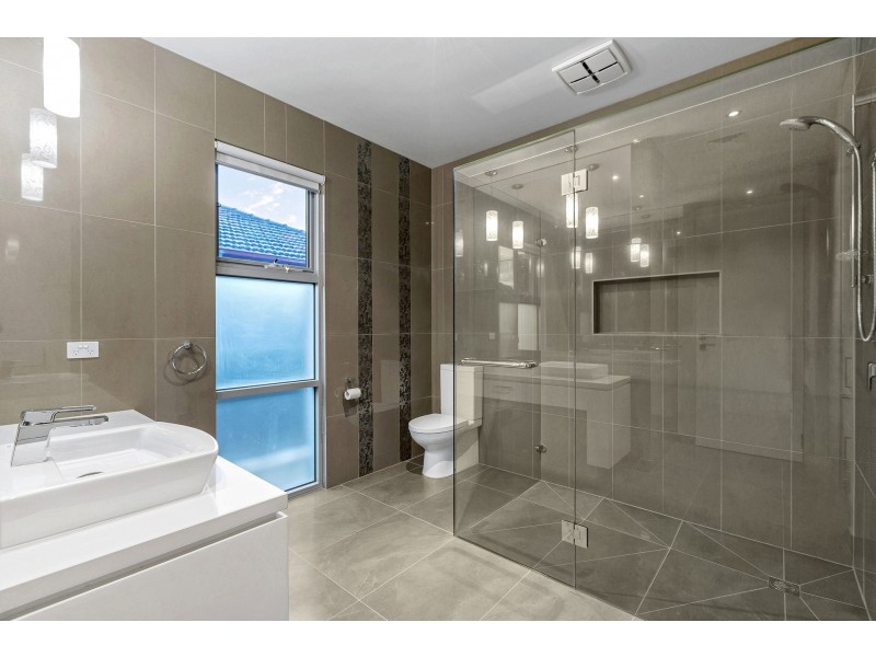 11 McBain Street, Altona VIC 3018