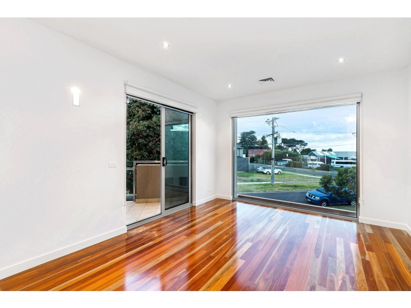 11 McBain Street, Altona VIC 3018