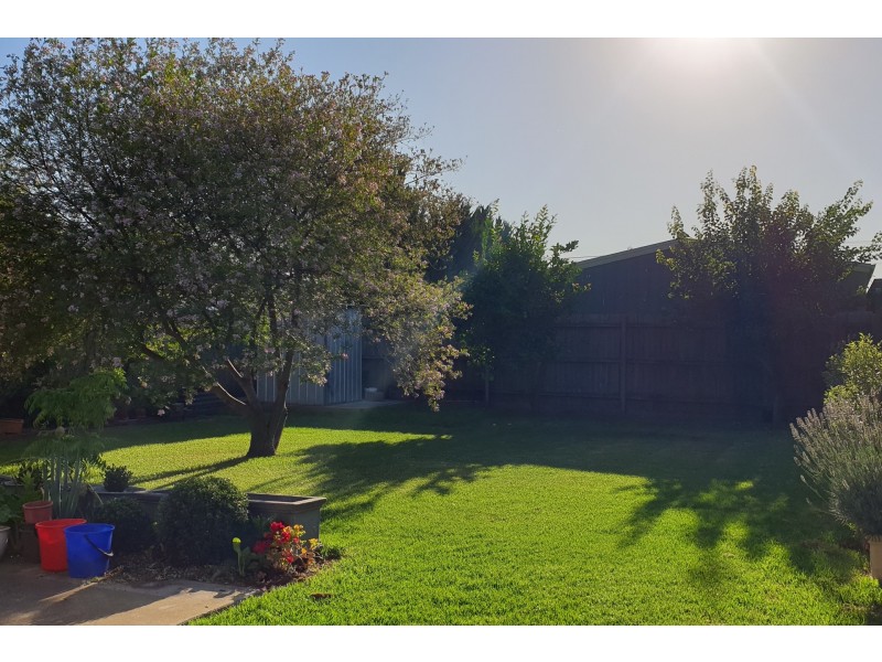 73 Rosebery Street, Altona Meadows VIC 3028