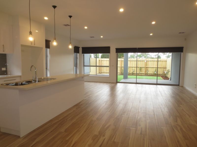 16A Charles Road, Altona VIC 3018