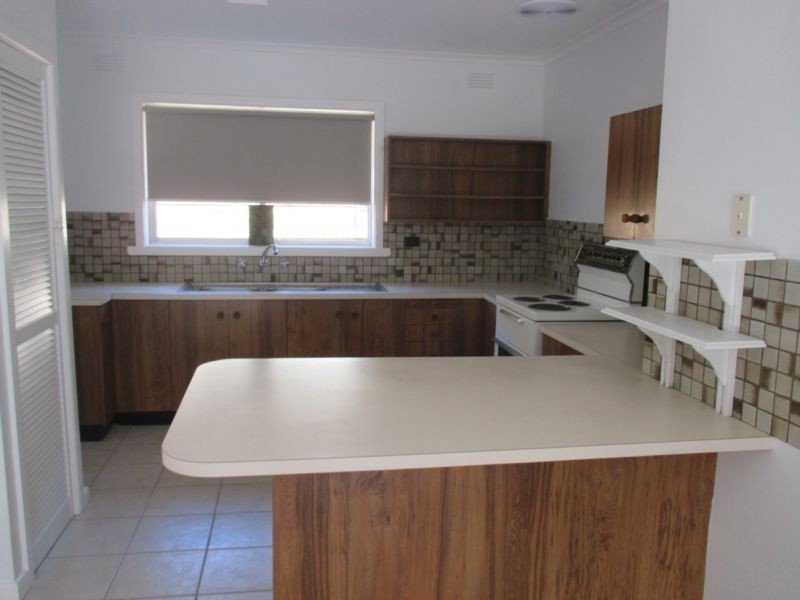 12 Thorpe Street, Newport VIC 3015