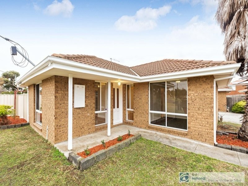 1/9 Dickenson Street, Altona Meadows VIC 3028