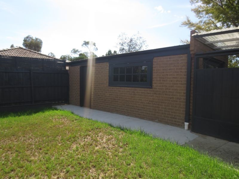 5 Stephenson Court, Altona Meadows VIC 3028