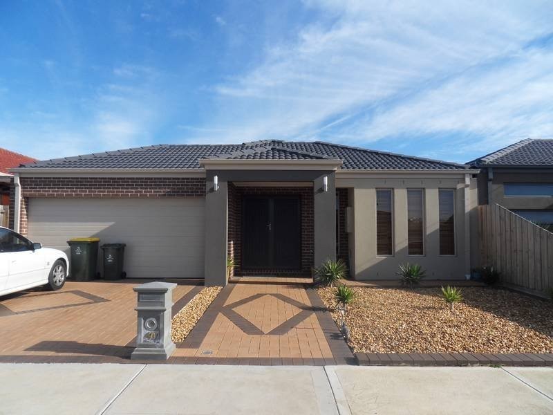40 Myers Parade, Altona Meadows VIC 3028