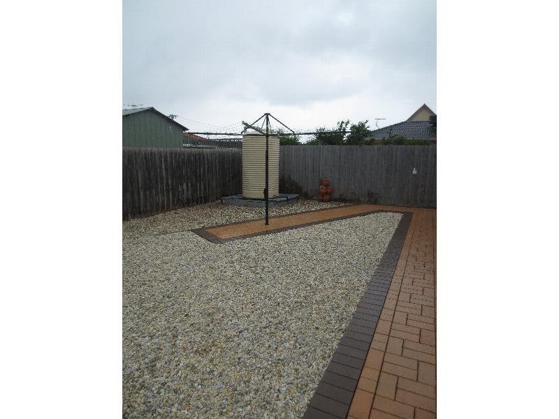 40 Myers Parade, Altona Meadows VIC 3028