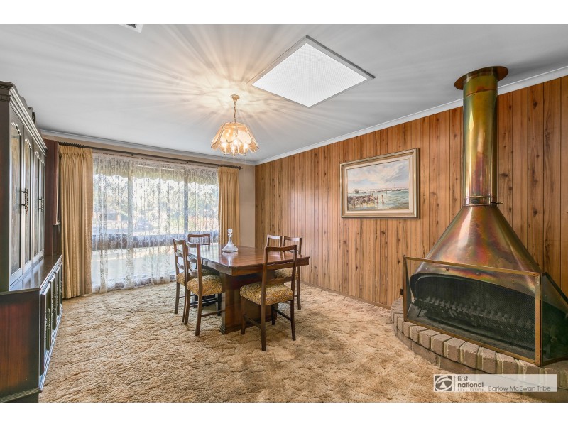 5 Lady Nelson Crescent, Altona Meadows VIC 3028