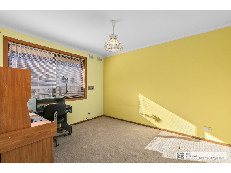 5 Lady Nelson Crescent, Altona Meadows VIC 3028