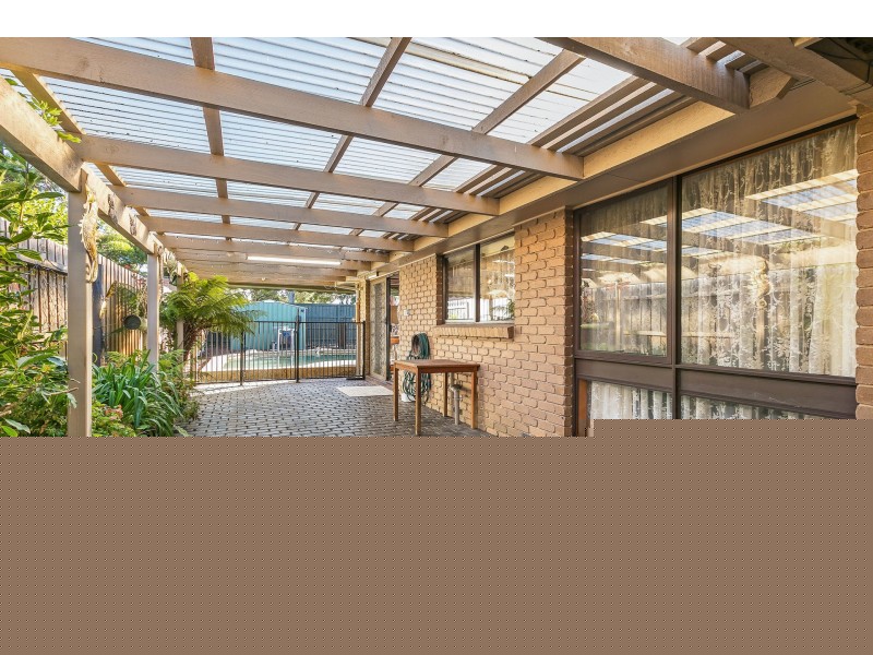 5 Lady Nelson Crescent, Altona Meadows VIC 3028