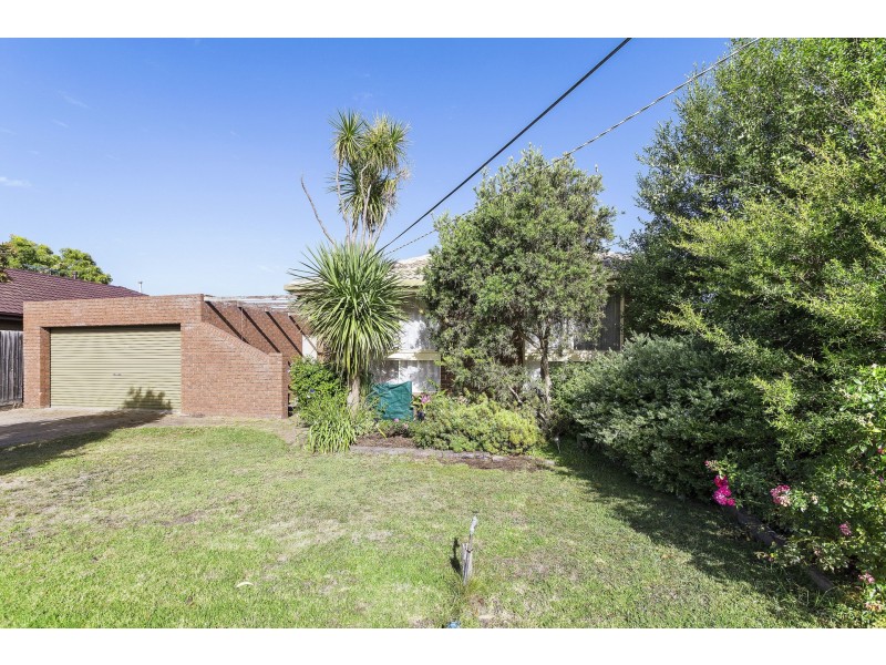 2 Scherman Drive, Altona Meadows VIC 3028