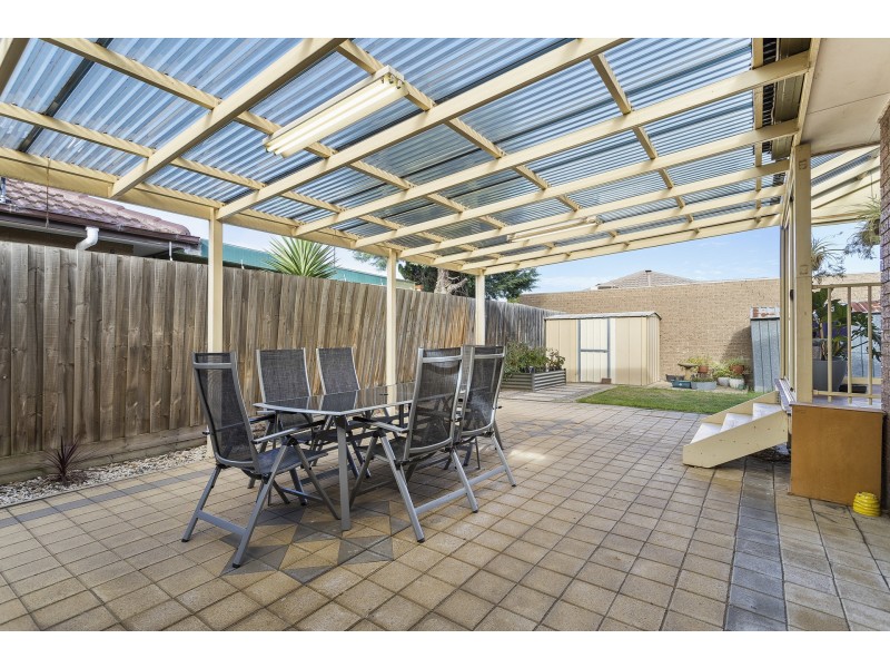 2 Scherman Drive, Altona Meadows VIC 3028