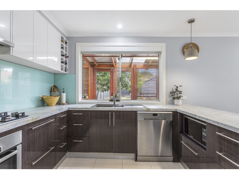 64 Ascot Street South, Altona Meadows VIC 3028