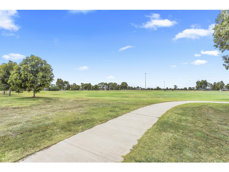 64 Ascot Street South, Altona Meadows VIC 3028