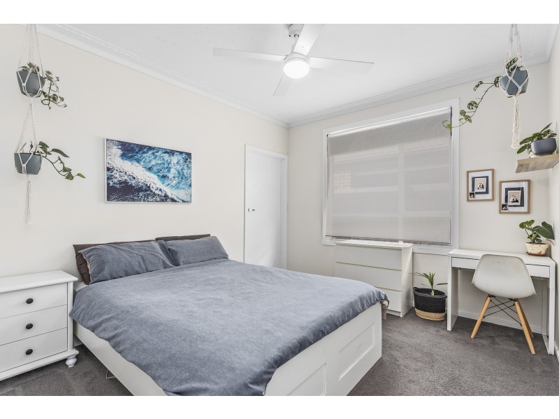 23 Dove Avenue, Altona VIC 3018