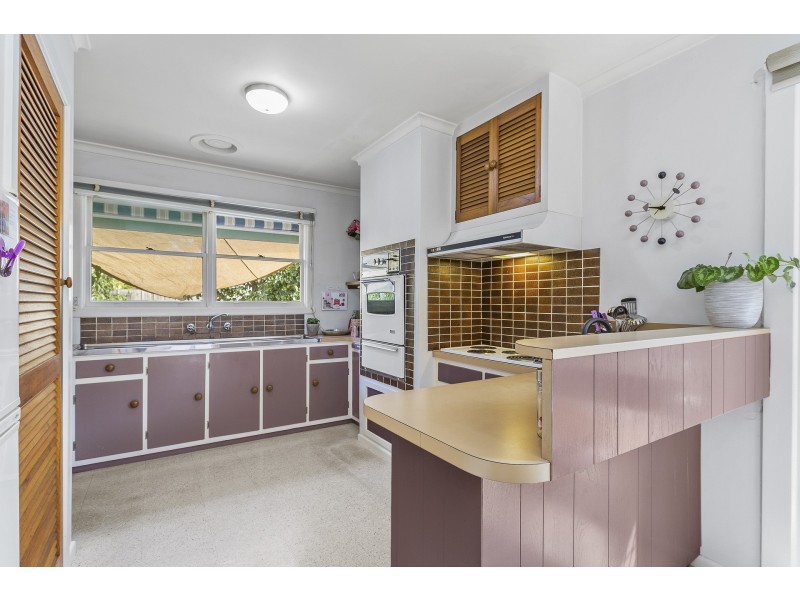 11 Watson Court, Altona VIC 3018