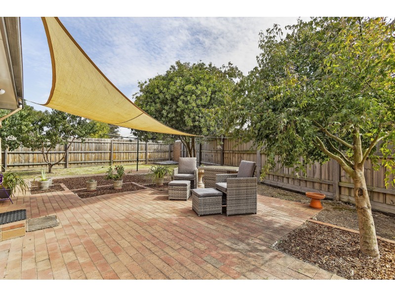 11 Watson Court, Altona VIC 3018