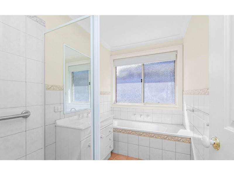 2/50 Maidstone Street, Altona VIC 3018