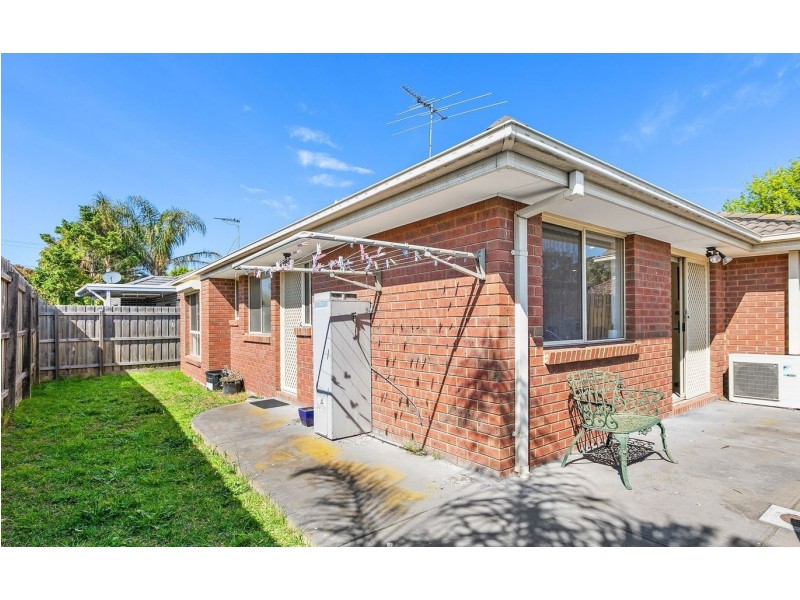 2/50 Maidstone Street, Altona VIC 3018