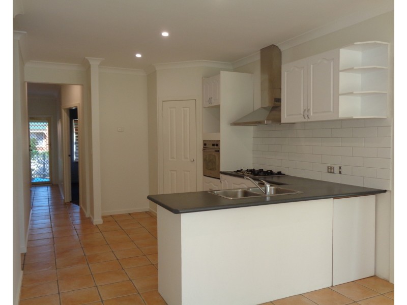 37 Kasem Drive, Werribee VIC 3030