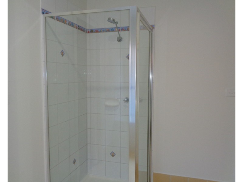 37 Kasem Drive, Werribee VIC 3030