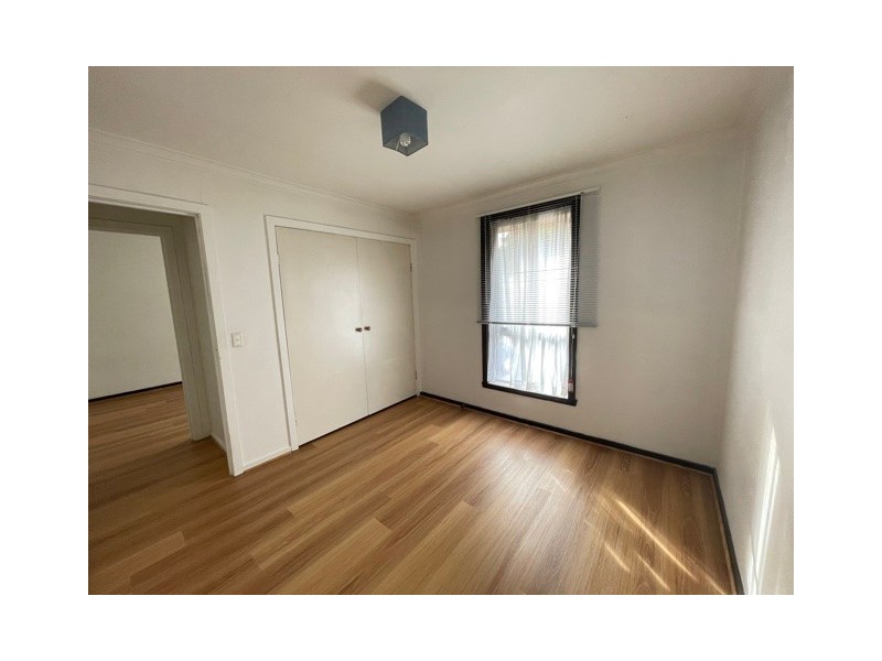 2/42 Woods Street, Newport VIC 3015