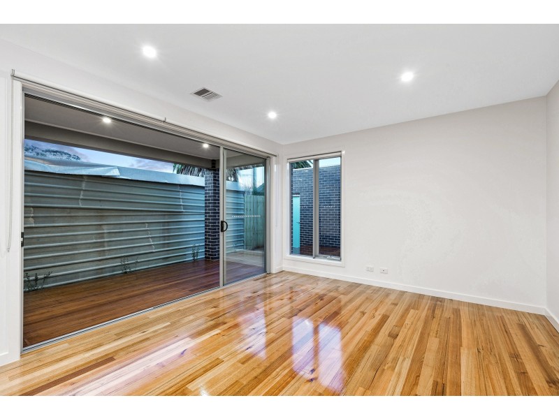 1/22 Mount Street, Altona VIC 3018