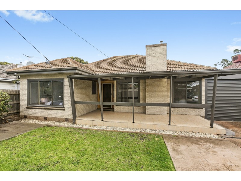 13  Delmont Avenue, Altona VIC 3018