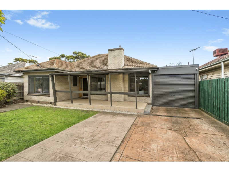 13  Delmont Avenue, Altona VIC 3018