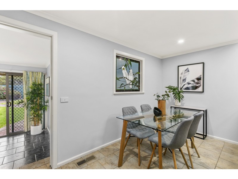 13  Delmont Avenue, Altona VIC 3018