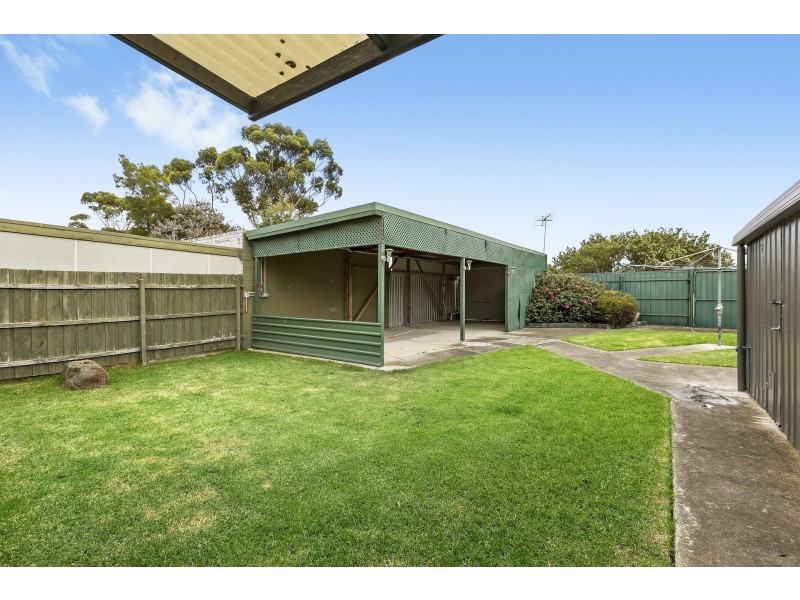 13  Delmont Avenue, Altona VIC 3018
