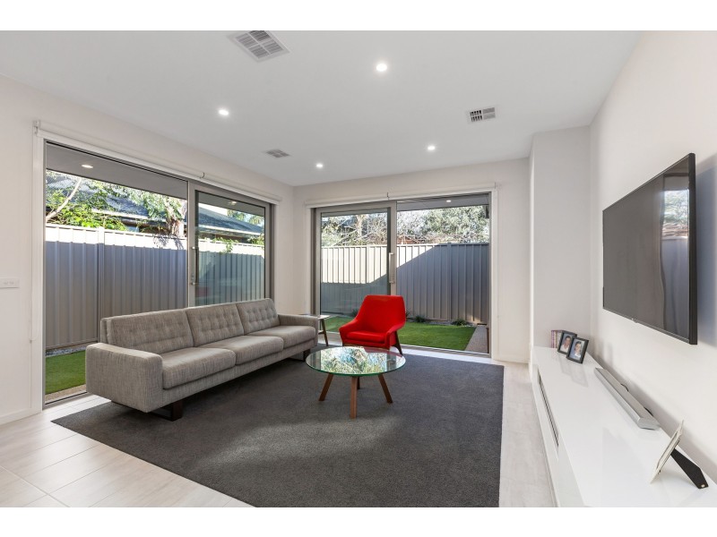 3/42 Linnet Street, Altona VIC 3018