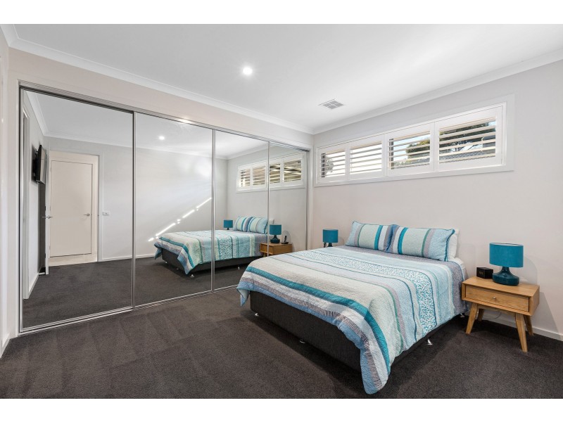 3/42 Linnet Street, Altona VIC 3018