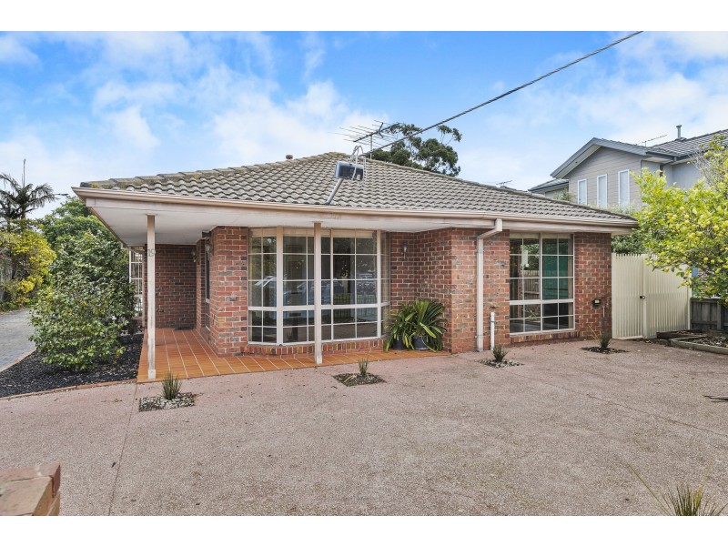 1/19 Romawi Street, Altona VIC 3018