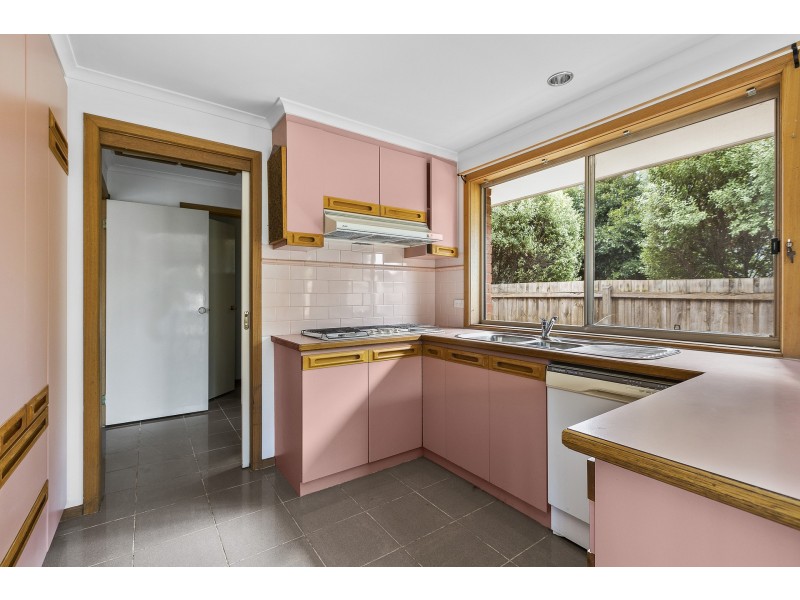 1/19 Romawi Street, Altona VIC 3018