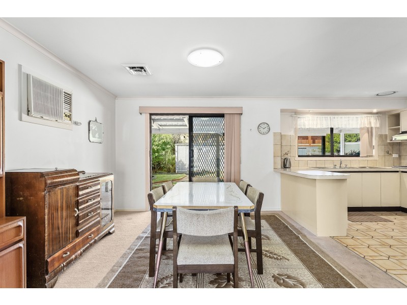 11 Brown Avenue, Altona Meadows VIC 3028