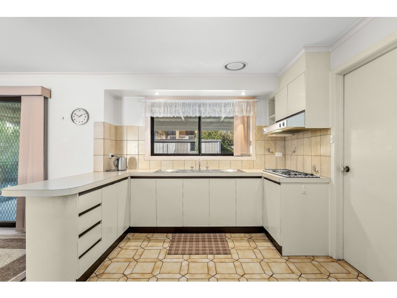 11 Brown Avenue, Altona Meadows VIC 3028