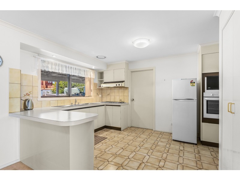 11 Brown Avenue, Altona Meadows VIC 3028