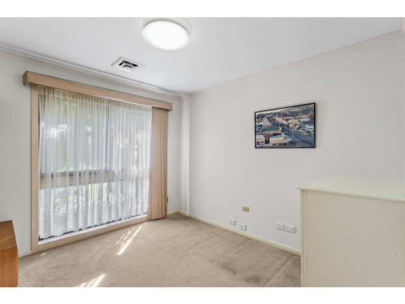 11 Brown Avenue, Altona Meadows VIC 3028