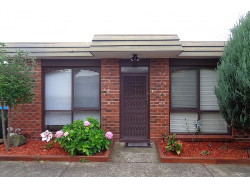 4/35 Rose Street, Altona VIC 3018