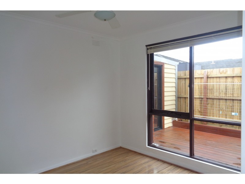 4/35 Rose Street, Altona VIC 3018